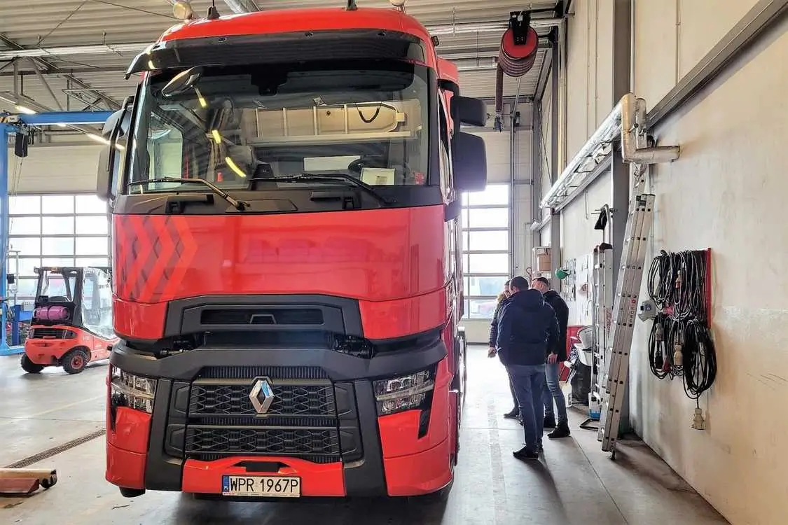 Prezentacja Renault T EVO