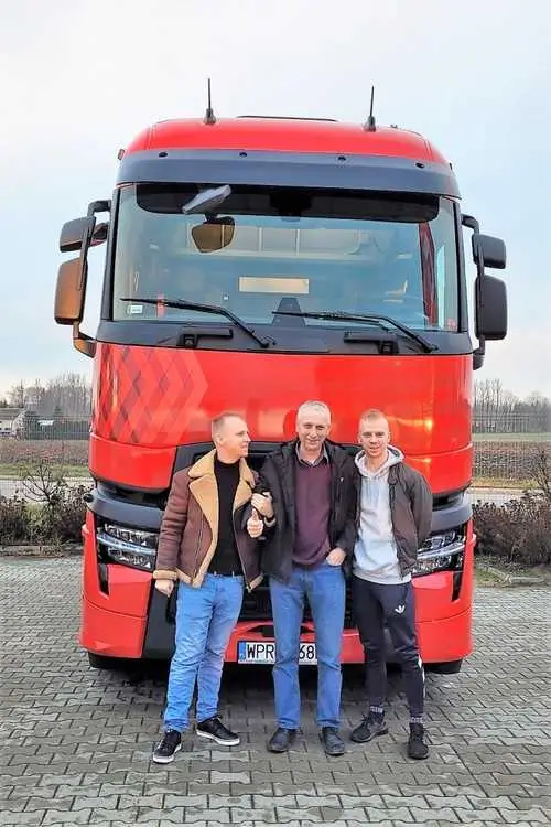 Prezentacja Renault T EVO