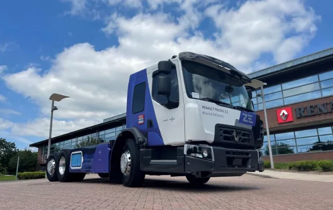 RENAULT TRUCKS prezentuje nową miejską ciężarówkę: w pełni elektryczny pojazd D WIDE Z.E. LEC