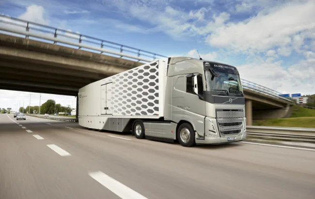Volvo Trucks udoskonala wydajność paliwową na długich dystansach