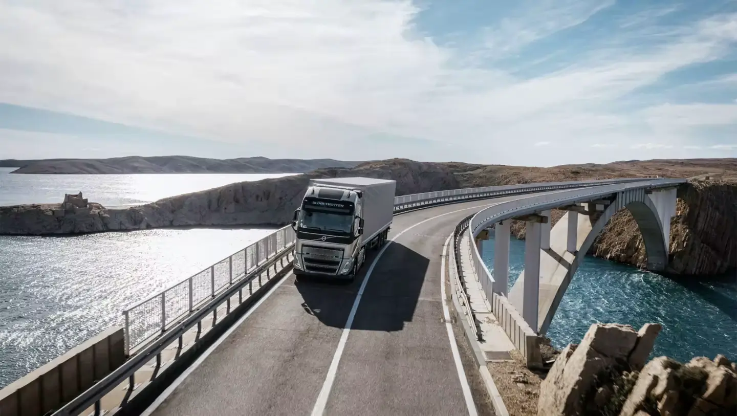 Volvo FH – 30 lat innowacji i sukcesu