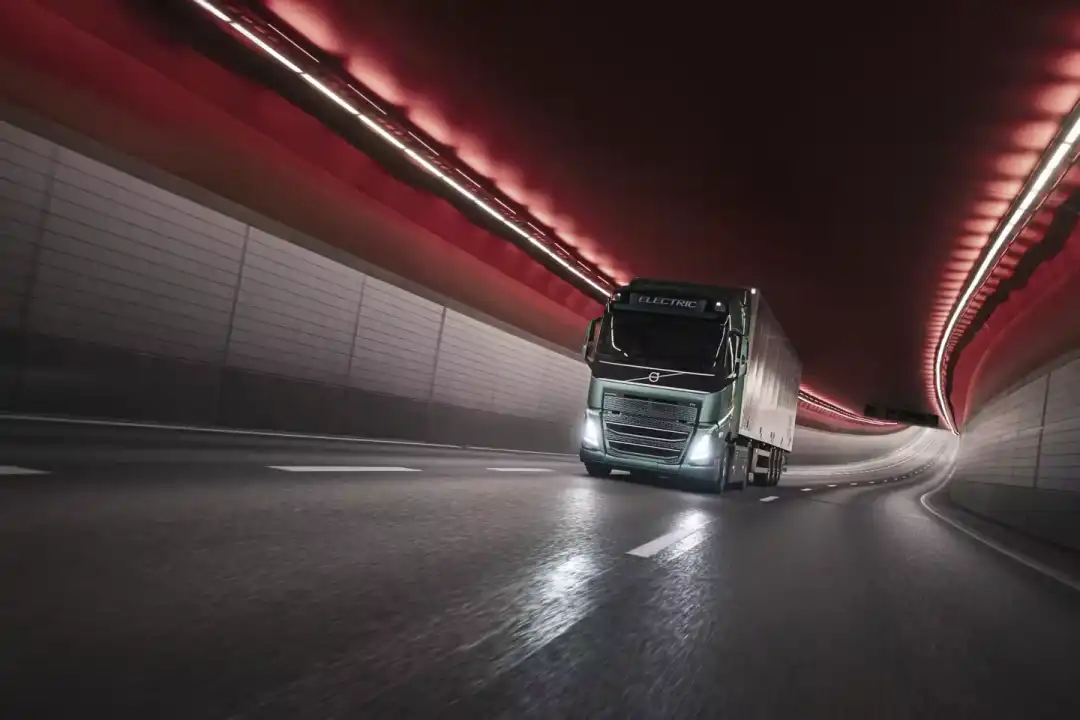 Volvo FH Electric - Samochód ciężarowy roku 2024