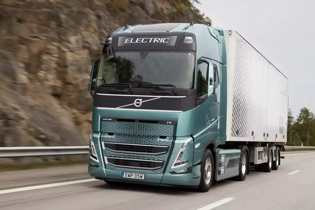 Volvo FH Electric w trasie