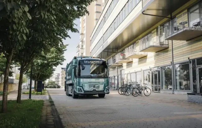 Volvo Trucks umacnia pozycję lidera w segmencie elektrycznych ciężarówek